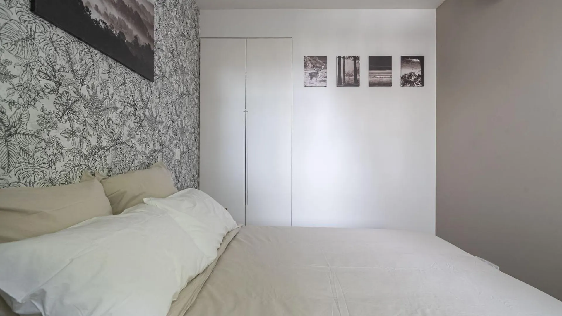 Grand Climatise 2br Avec Terrasse Apartment *