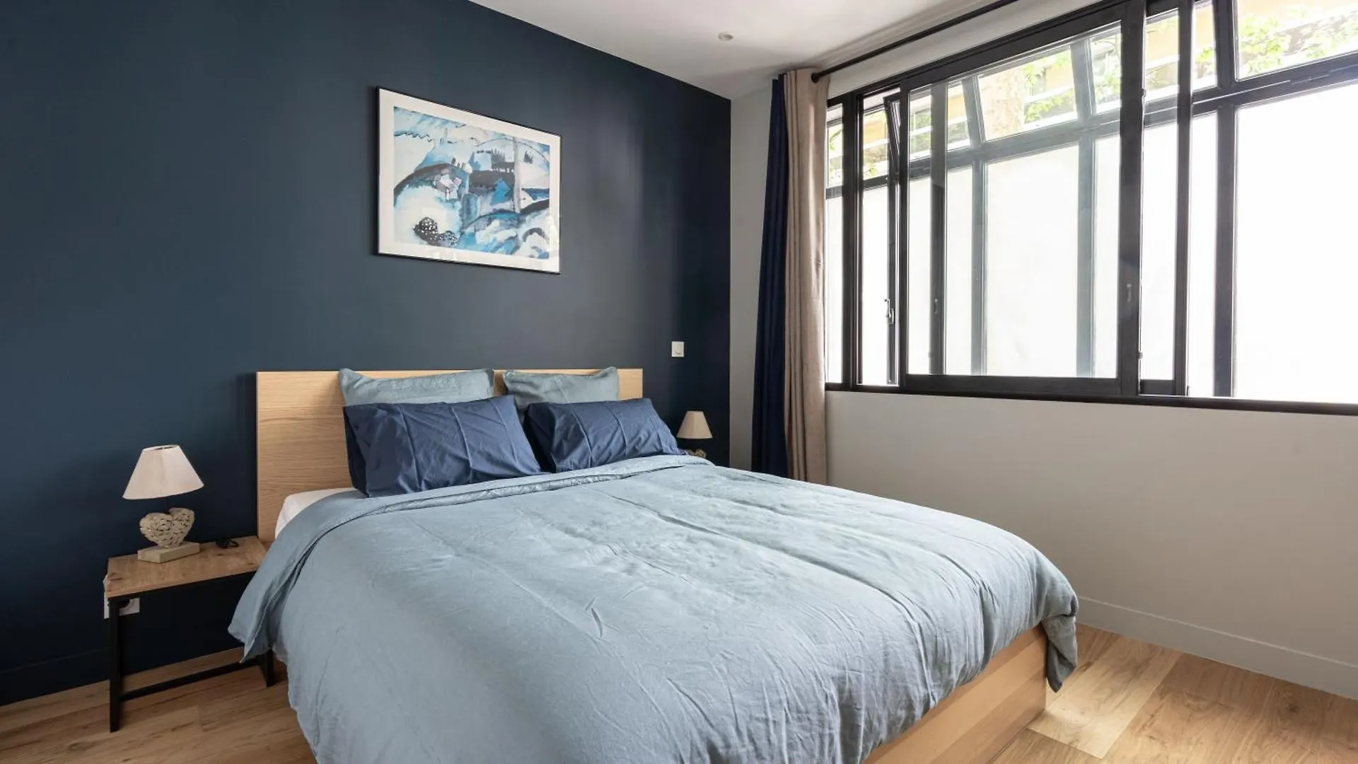 Grand Climatise 2br Avec Terrasse Apartment Paris