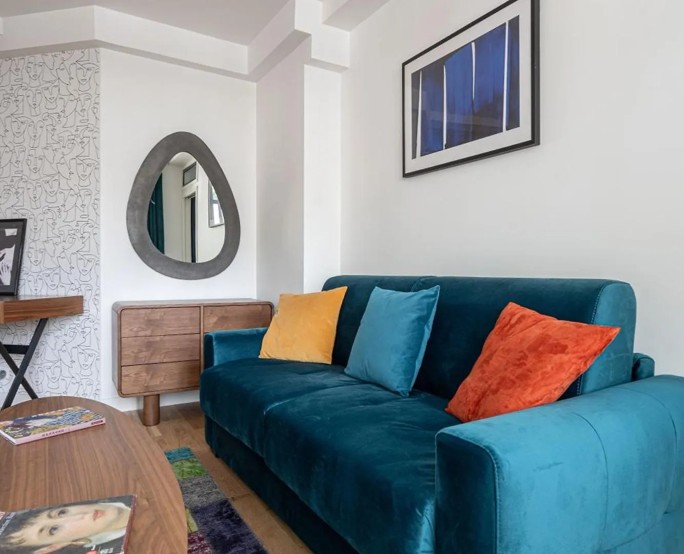 Apartment Grand Climatise 2br Avec Terrasse *