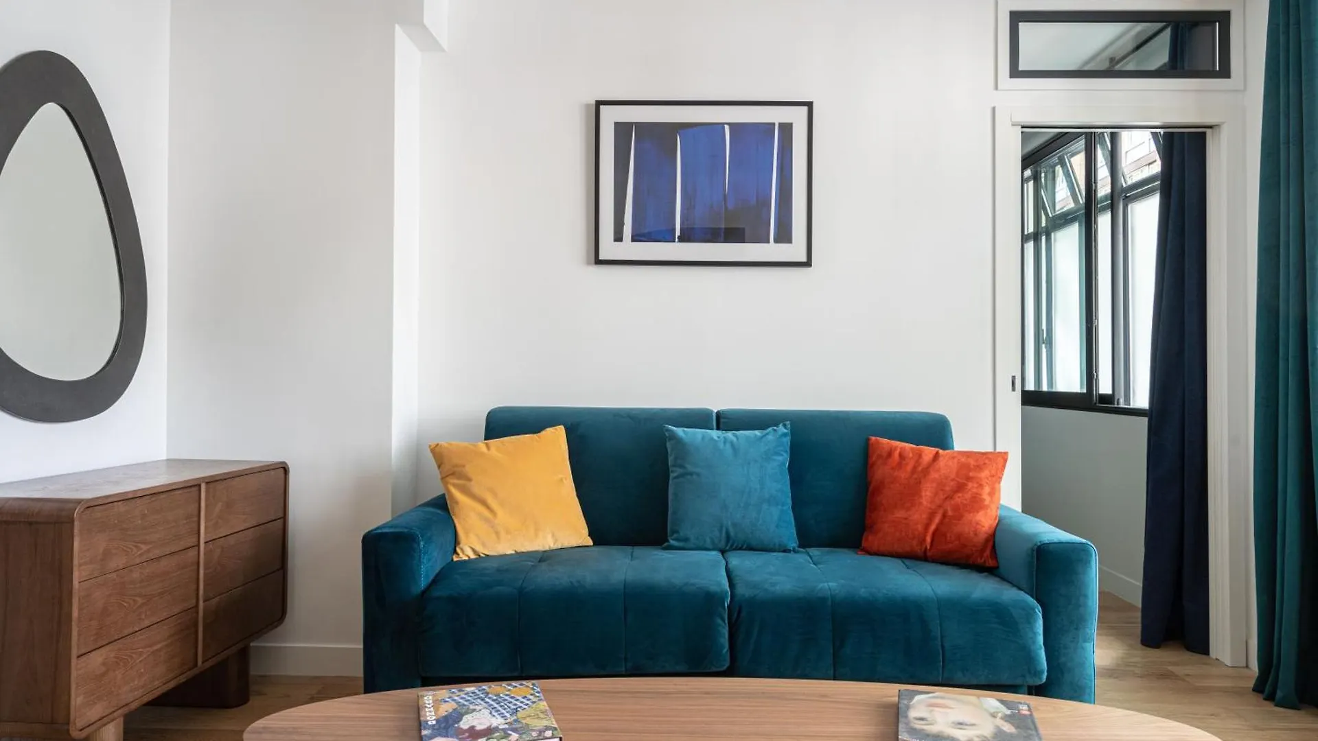 Apartment Grand Climatise 2br Avec Terrasse Paris