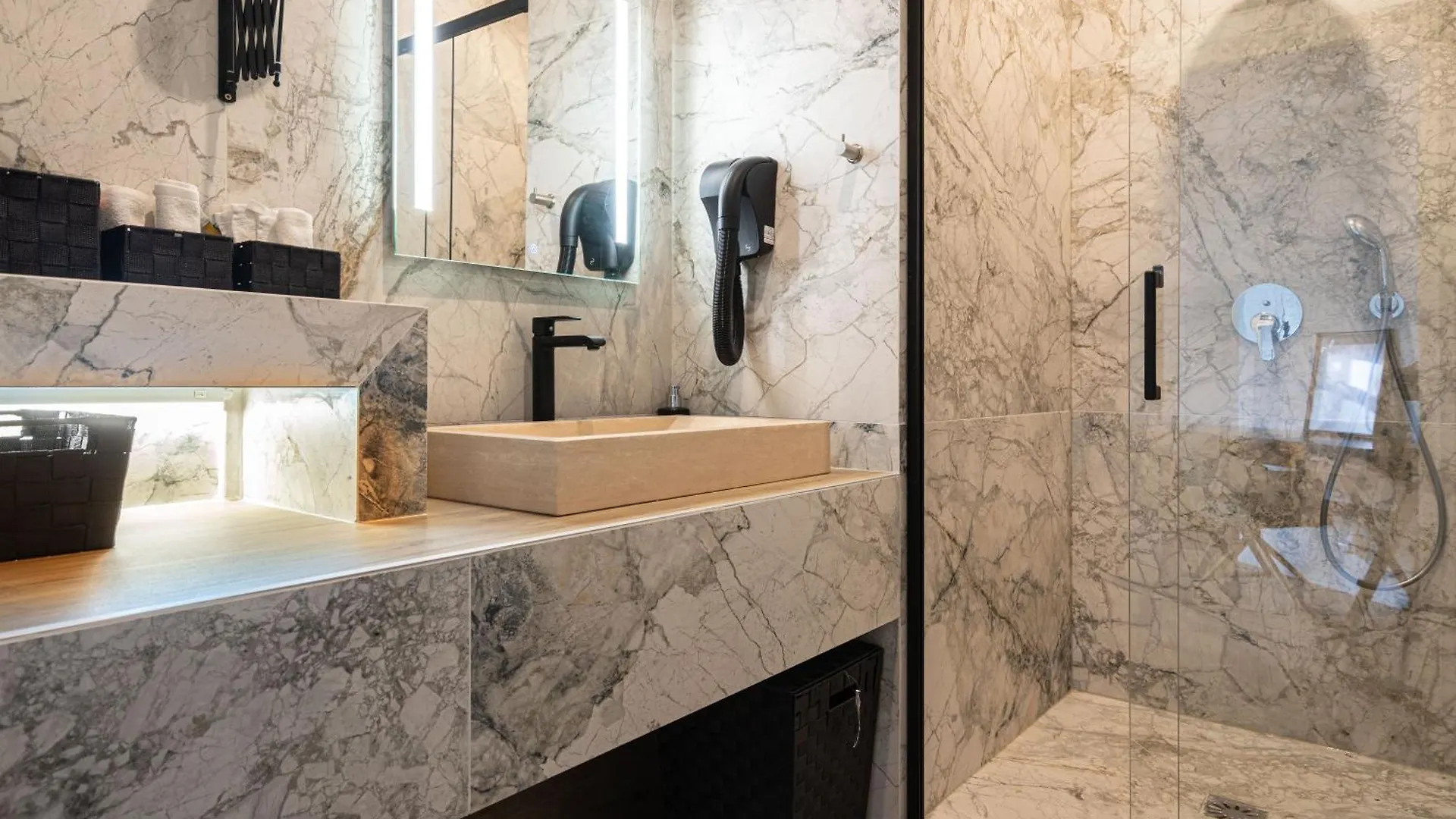 Grand Climatise 2br Avec Terrasse Apartment Paris